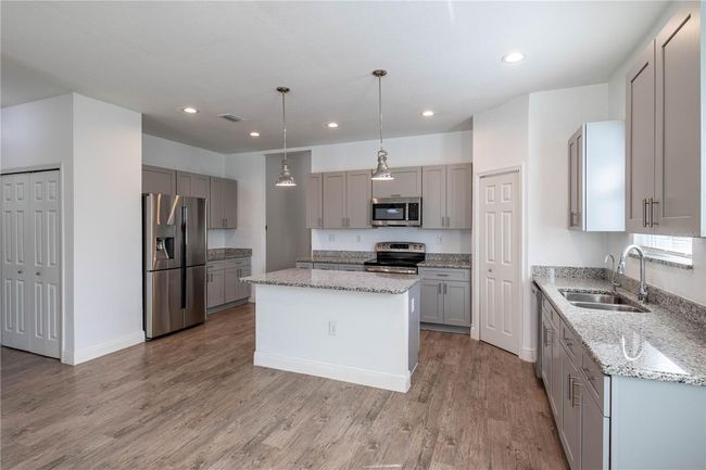 5694 Aragon Ave, House other with 3 bedrooms, 2 bathrooms and null parking in De Leon Springs FL | Image 7