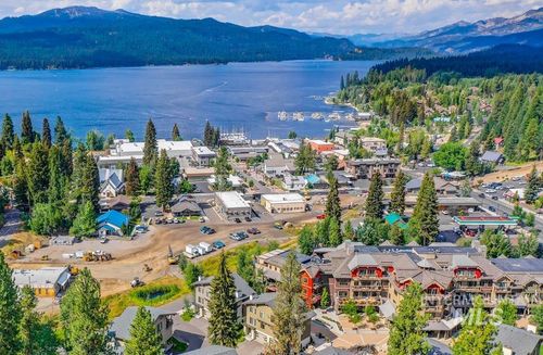 304-616 N 3rd St, McCall, ID, 83638-3801 | Card Image