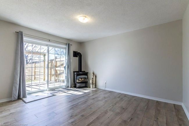43 Briar Knoll Dr, House other with 3 bedrooms, 2 bathrooms and 4 parking in Kitchener ON | Image 24