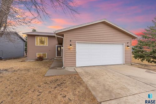 400 W Beck St Street, Worthing, SD, 57077 | Card Image