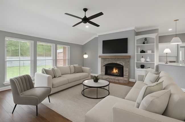 Virtually staged with updates | Image 14