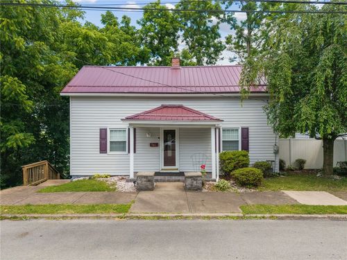 745 Sidney St, Greensburg, PA, 15601-4142 | Card Image
