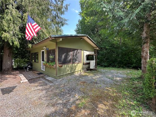 5151 Itswood Center Trl, Concrete, WA, 98237 | Card Image