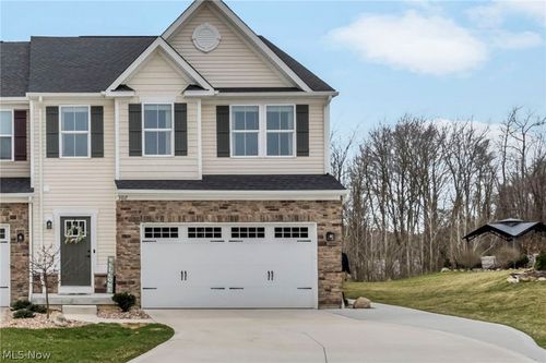 3017 Bonita Cir Se, Canal Fulton, OH, 44614-8254 | Card Image