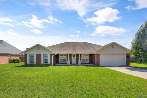 29848 Nw Carriage Creek Circle, Harvest, AL, 35749 | Card Image