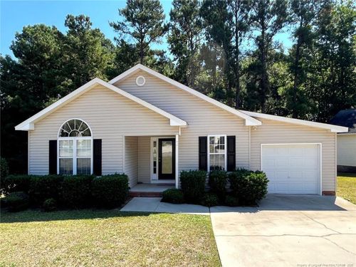 114 Masters Way, Pinebluff, NC, 28373-8024 | Card Image