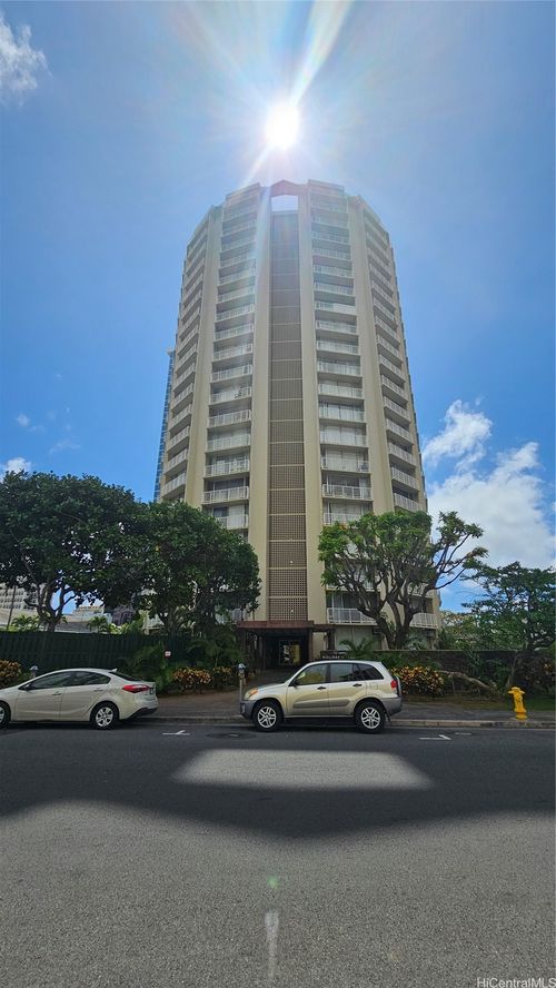 apt-1307-750 Amana St, Honolulu, HI, 96814-5015 | Card Image