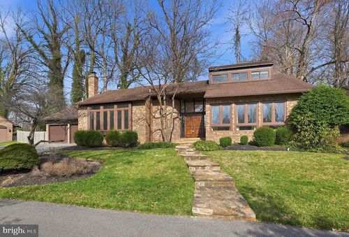 1 Springer Ct, BETHESDA, MD, 20817-5545 | Card Image