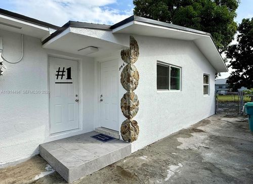 2-3144 Nw 29th St, Miami, FL, 33142-6330 | Card Image
