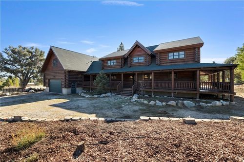 1501 Darling Ave, Frazier Park, CA, 93225-9621 | Card Image