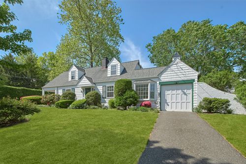 269 Betsy Brown Rd, Port Chester, NY, 10573-2112 | Card Image