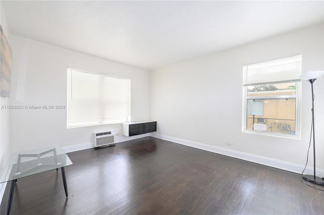 APT-4 - 7334 Harding Ave, Condo with 1 bedrooms, 1 bathrooms and null parking in Miami Beach FL | Image 13
