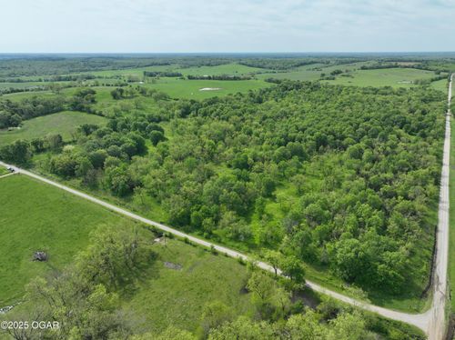 3200 E Grange Rd, Richards, MO, 64778-2532 | Card Image