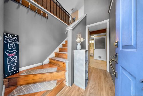 3 Celentano Dr, Naugatuck, CT, 06770-5206 | Card Image
