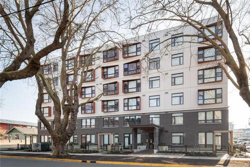 206-629 Speed Ave, Victoria, BC, V8Z1A5 | Card Image