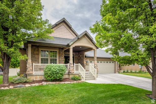 879 S Crescent Dr, Mapleton, UT, 84664-5614 | Card Image