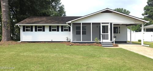 605 Elm St, Jacksonville, NC, 28540-4903 | Card Image