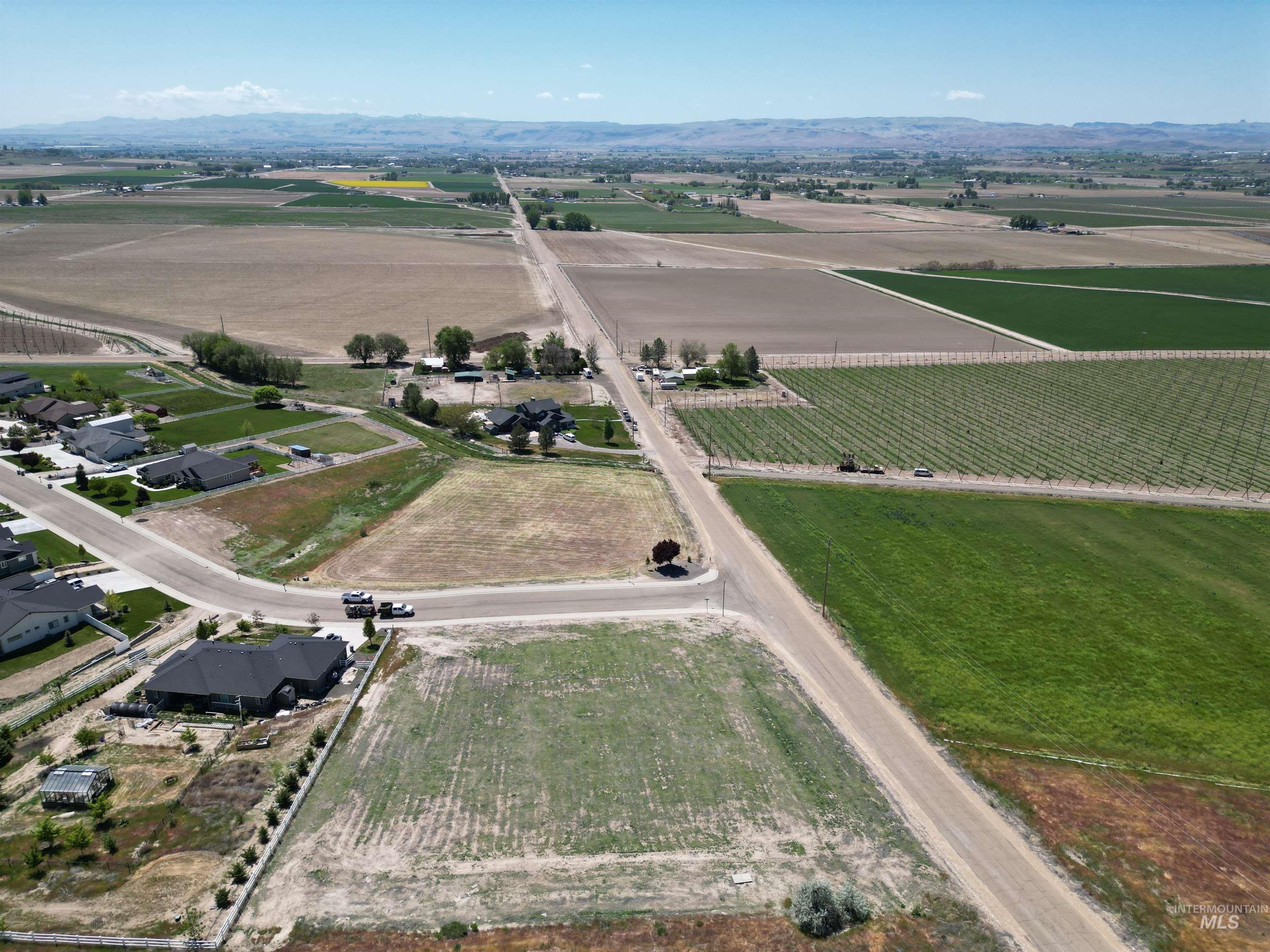 Land in Wilder 5