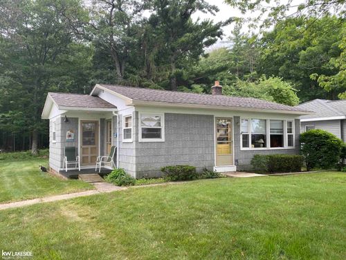 7637 Port Austin Road, Caseville Township, MI, 48755 | Card Image
