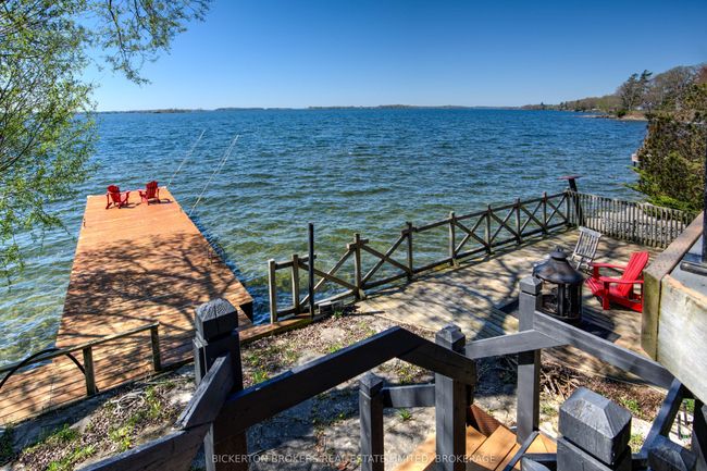 9 Grays Lane, House other with 5 bedrooms, 2 bathrooms and 2 parking in Gananoque ON | Image 11