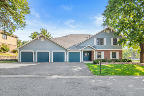 5285 Balmoral Ln, Bloomington, MN, 55437-2867 | Card Image