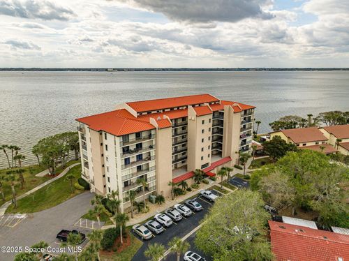 121-3220 River Villa Way, Melbourne Beach, FL, 32951-3034 | Card Image