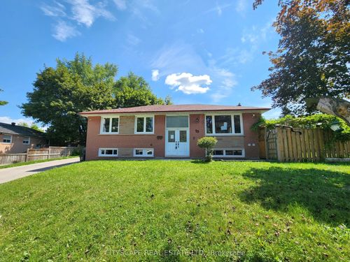 23 Manorwood Rd, Scarborough, ON, M1P4G8 | Card Image