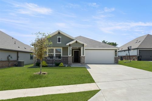 433 Rose Ave, Cleburne, TX, 76033-7387 | Card Image
