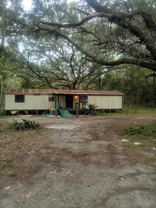 350 Tall Pine Dr, Havana, FL, 32333-5908 | Card Image