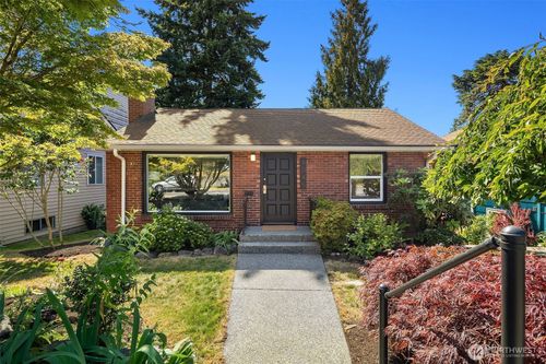 6045 36th Ave Sw, Seattle, WA, 98126-3007 | Card Image