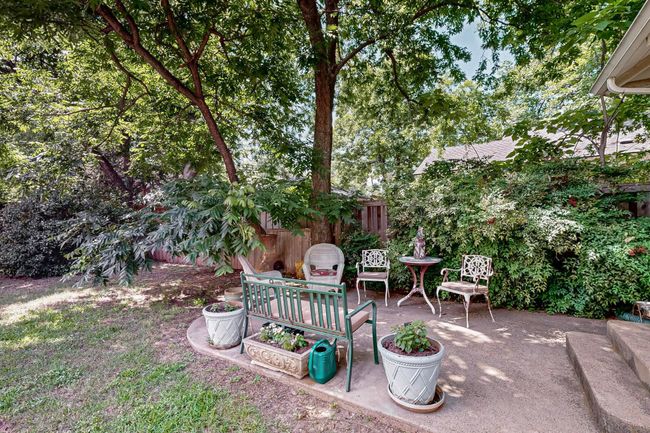609 Valencia St, House other with 3 bedrooms, 2 bathrooms and null parking in Dallas TX | Image 31