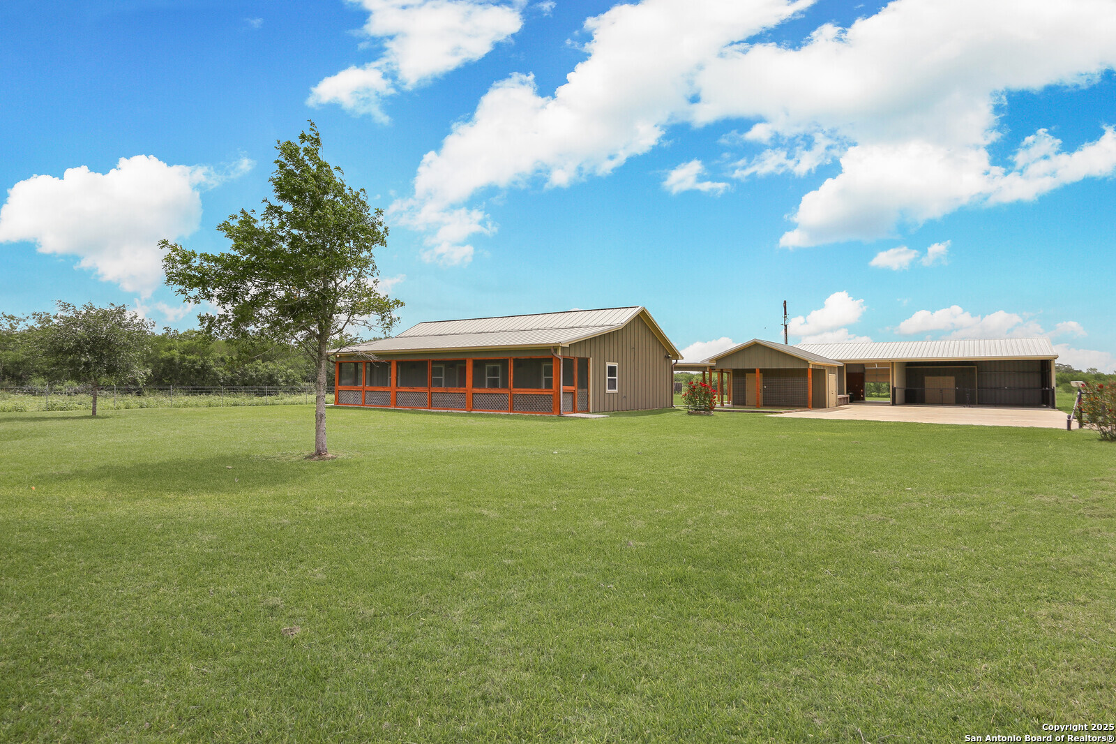 Residential in Cuero