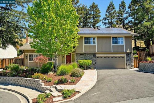5515 Langford Ct, Concord, CA, 94521-1614 | Card Image