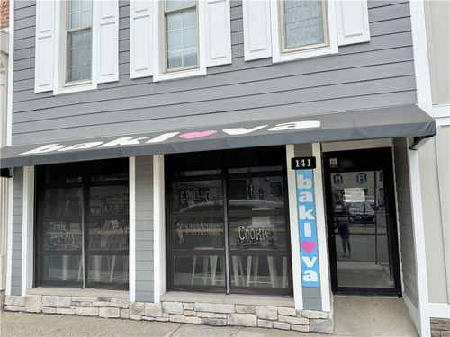 141 S Market St, New Wilmington, PA, 16142-1201 | Card Image