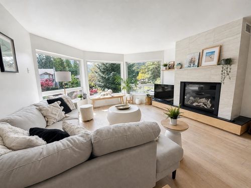 1001 Pomona Way, Squamish, BC, V0N1T0 | Card Image