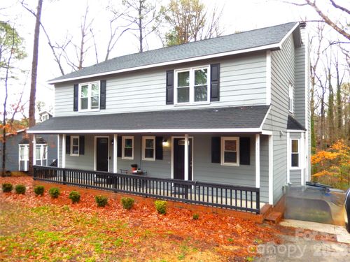 549 Brent Rd, Raleigh, NC, 27606-2782 | Card Image