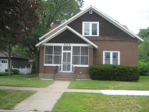 523 S Michigan Street, Prairie Du Chien, WI, 53821 | Card Image