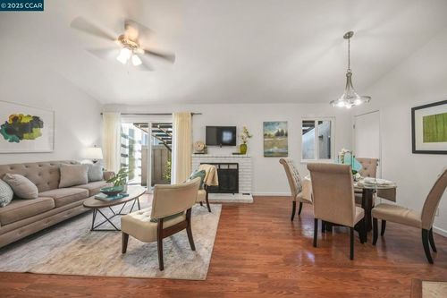 20 Clark Creek Cir, Clayton, CA, 94517-1628 | Card Image