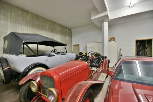 View of garage | Image 84