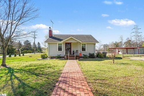 11 Bainbridge Dr, Greenville, SC, 29611-5504 | Card Image