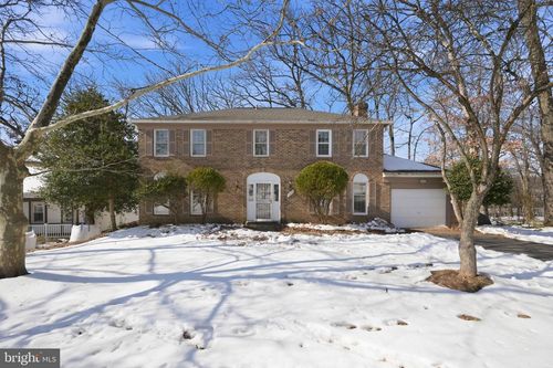 11844 Dinwiddie Dr, Rockville, MD, 20852-4458 | Card Image