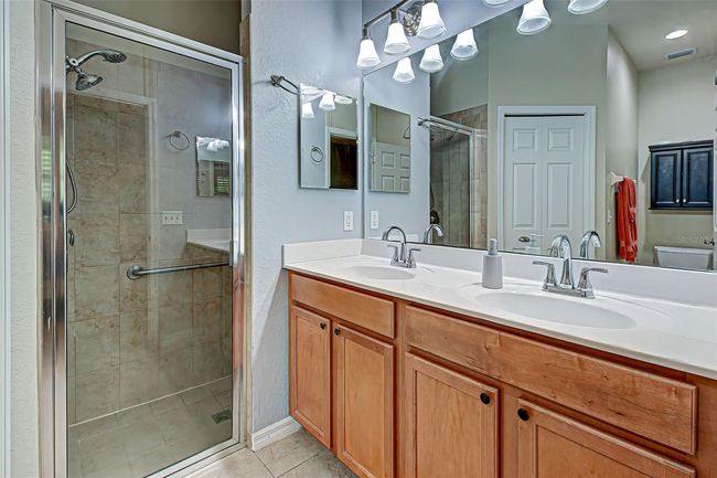 11815 Tempest Harbor Loop, House other with 3 bedrooms, 2 bathrooms and null parking in VENICE FL | Image 24