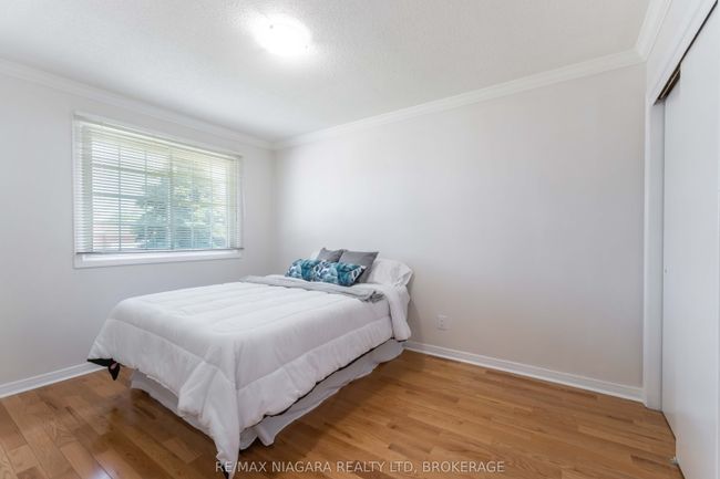 3555 Rapids View Dr, House other with 3 bedrooms, 2 bathrooms and 4 parking in Niagara Falls ON | Image 13