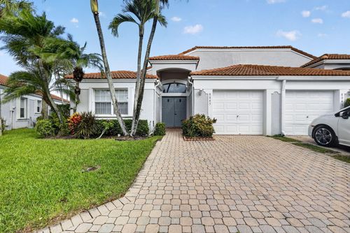 8045 Clear Shores Cir, Delray Beach, FL, 33446-3470 | Card Image