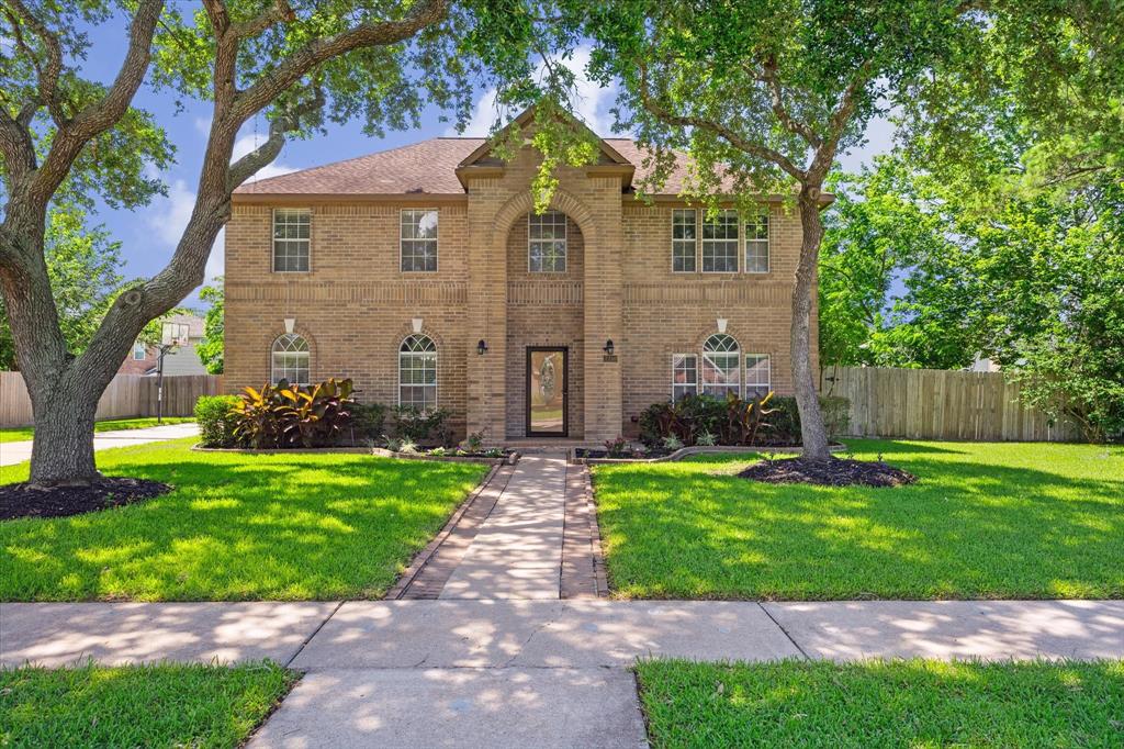Sarasota Dr, Friendswood, TX 77546