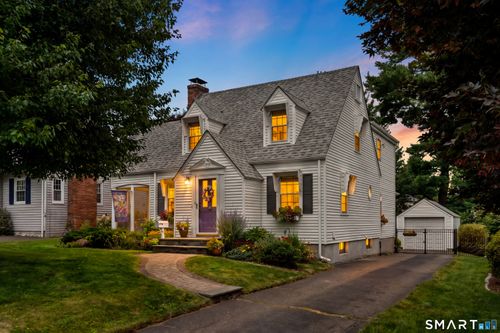 61 Chamberlain Road, Wethersfield, CT, 06109 | Card Image