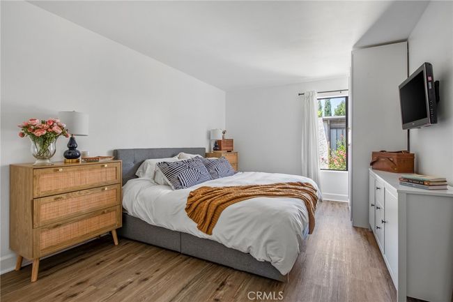 APT-53 - 15511 Sherman Way, Condo with 2 bedrooms, 2 bathrooms and 1 parking in Van Nuys CA | Image 19