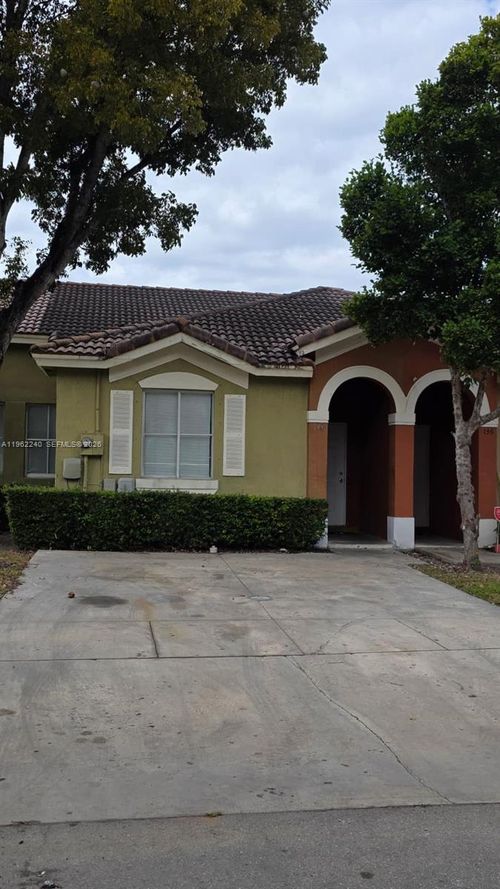 148-148 Sw 15th Rd, Homestead, FL, 33030-6682 | Card Image