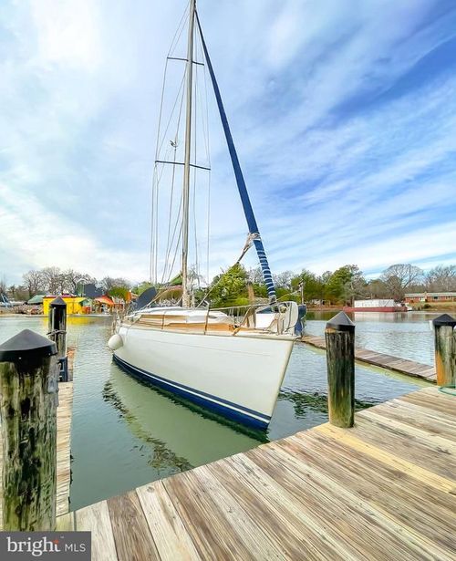 221-221 Driftwood Ln, SOLOMONS, MD, 20688-3114 | Card Image