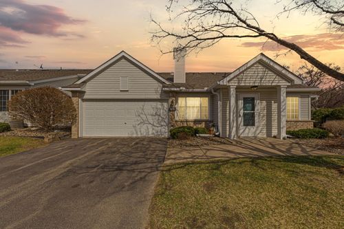 15215 Greenhaven Way, Burnsville, MN, 55306-1600 | Card Image